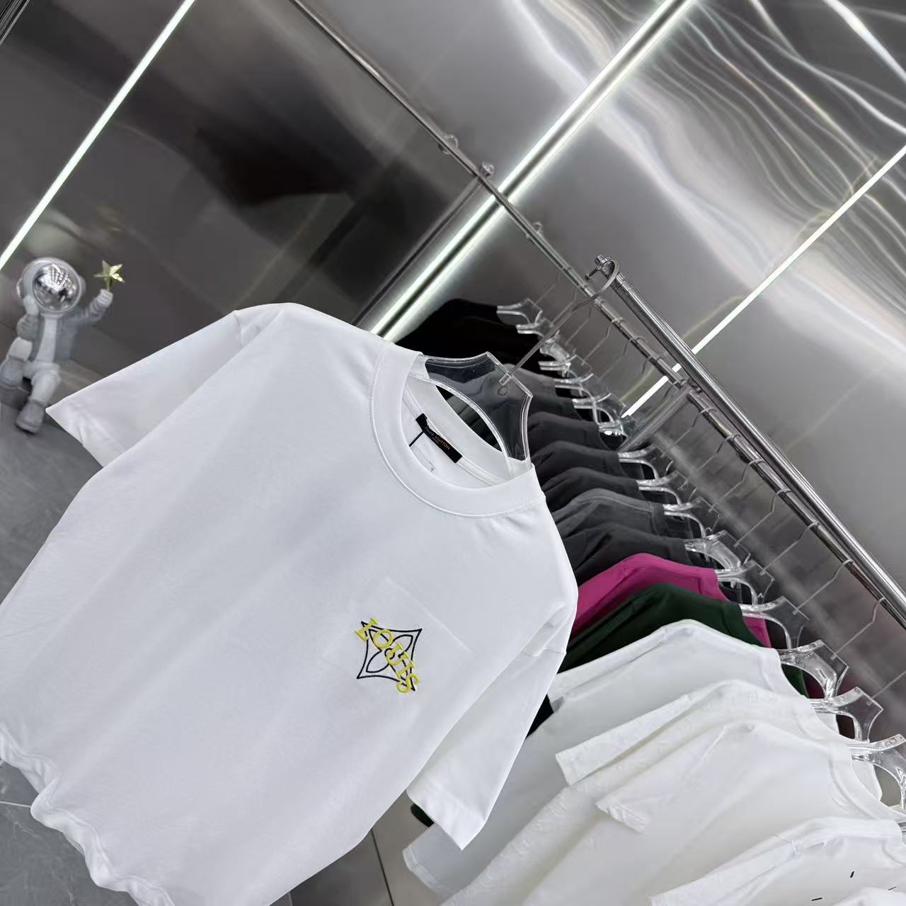 260323 New high-quality simple embroidery design T-shirt
