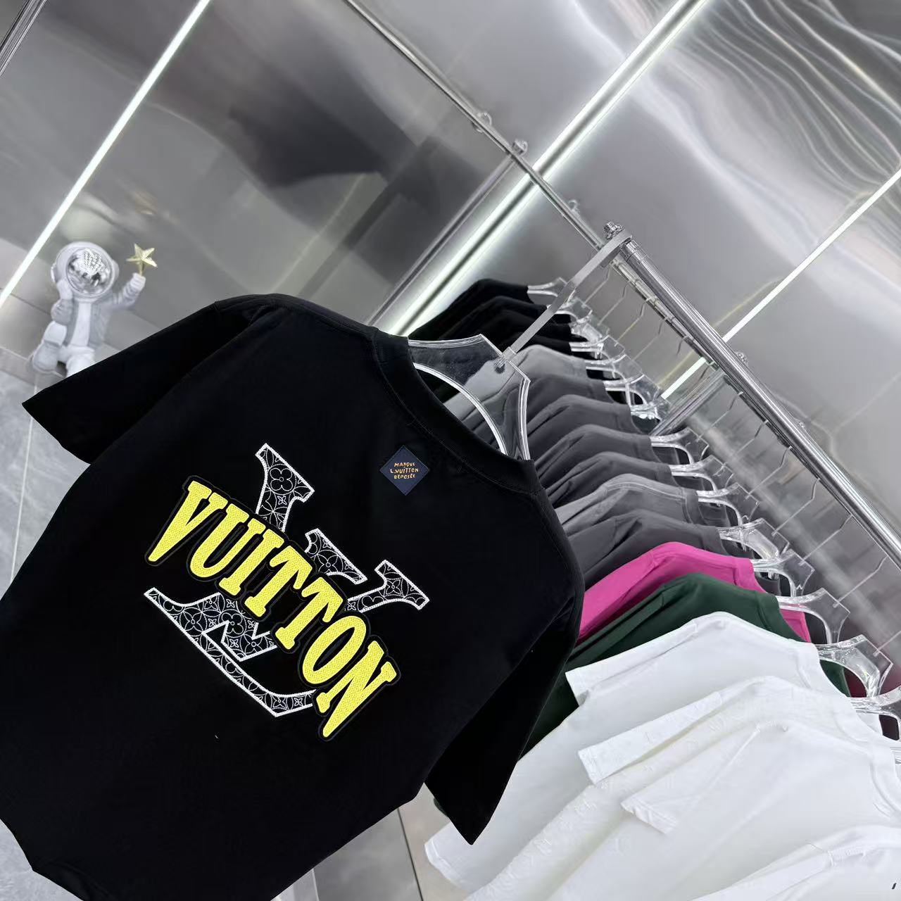 260323 New high-quality simple embroidery design T-shirt