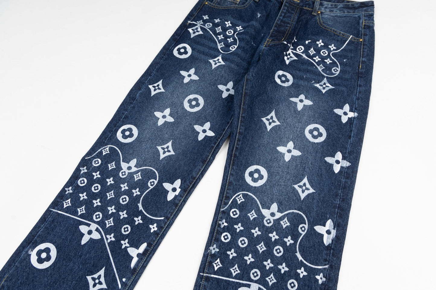 260323 New high-quality hand-painted denim trousers with exquisite craftsmanship