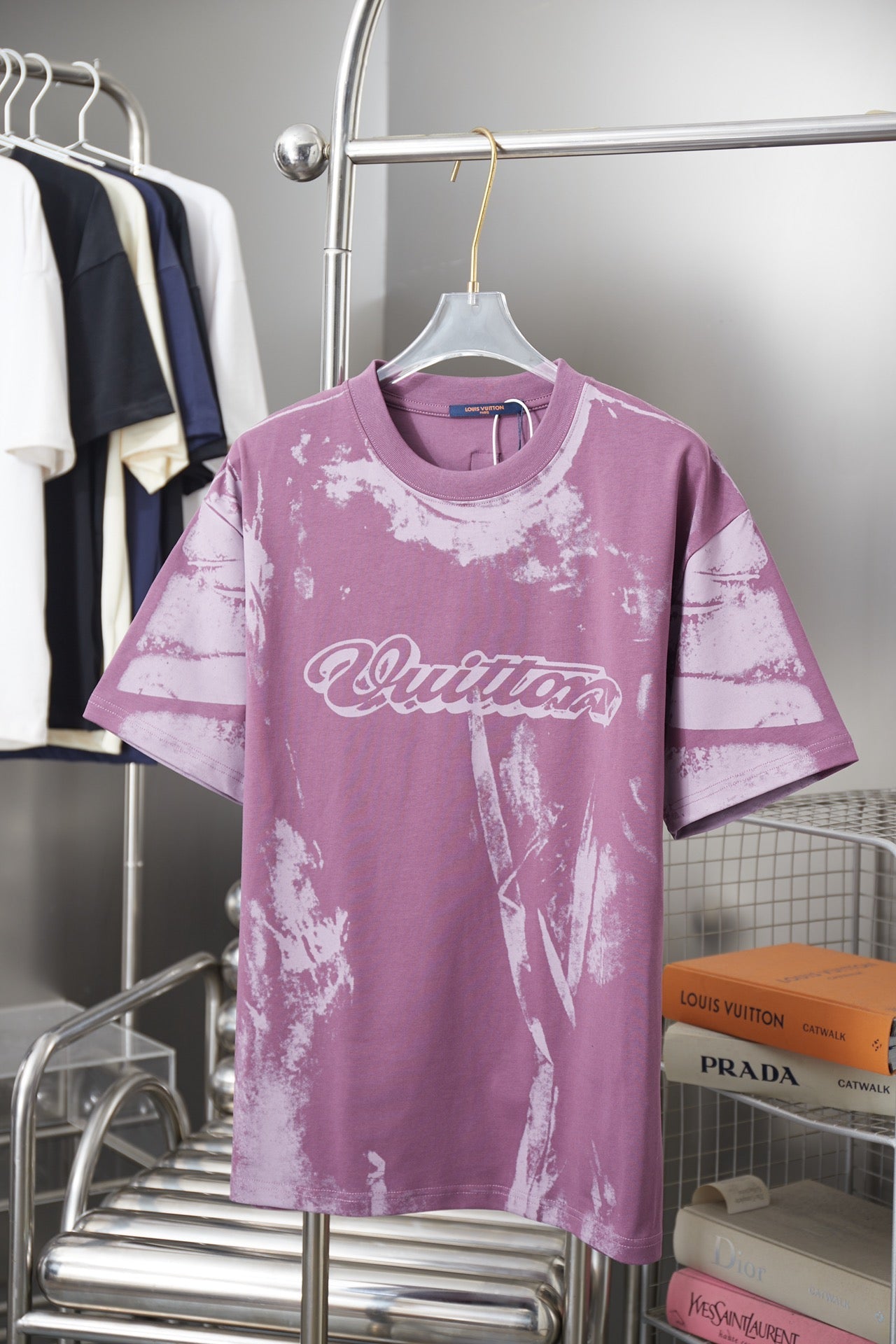 260323 New high-quality graffiti-overprinted print T-shirt