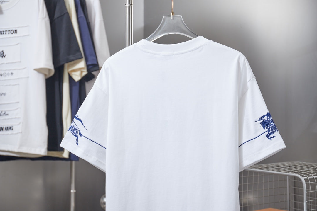 260323 New high-quality horse logo embroidered T-shirt