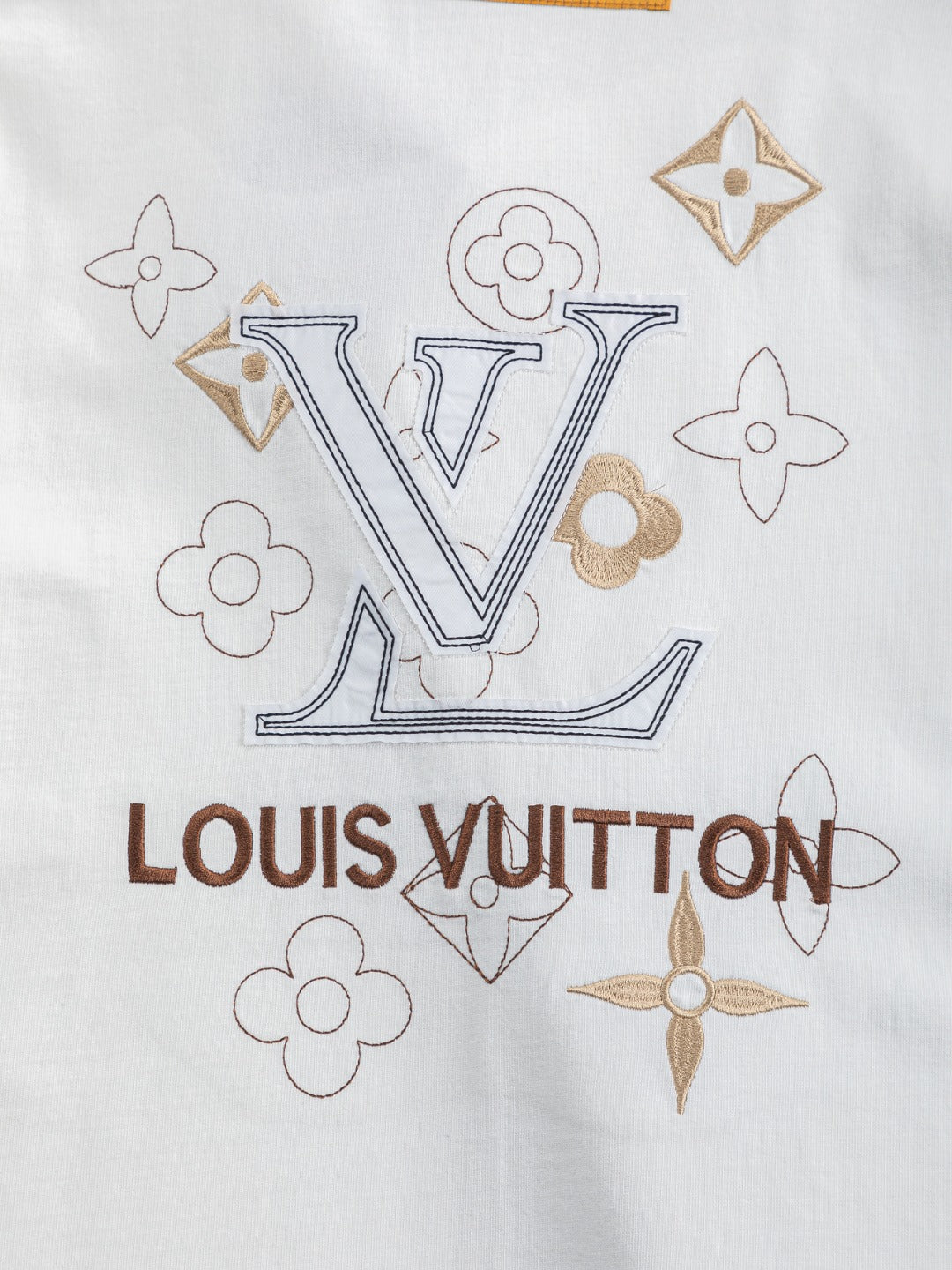 260415 New high-quality small logo embroidered simple T-shirt