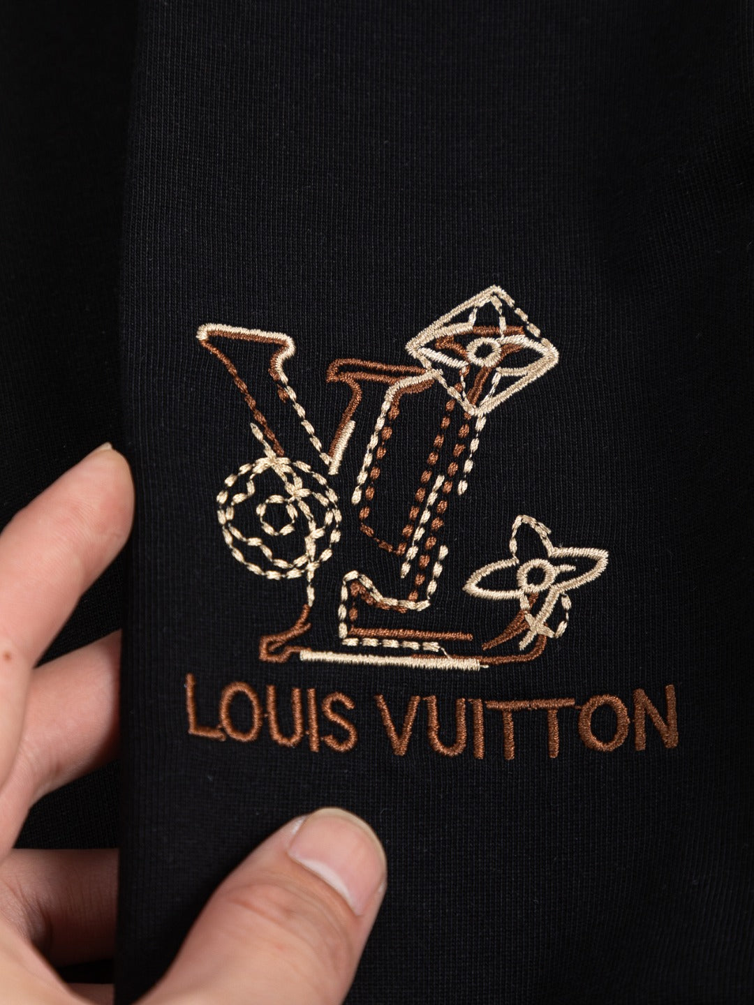 260415 New high-quality small logo embroidered simple T-shirt