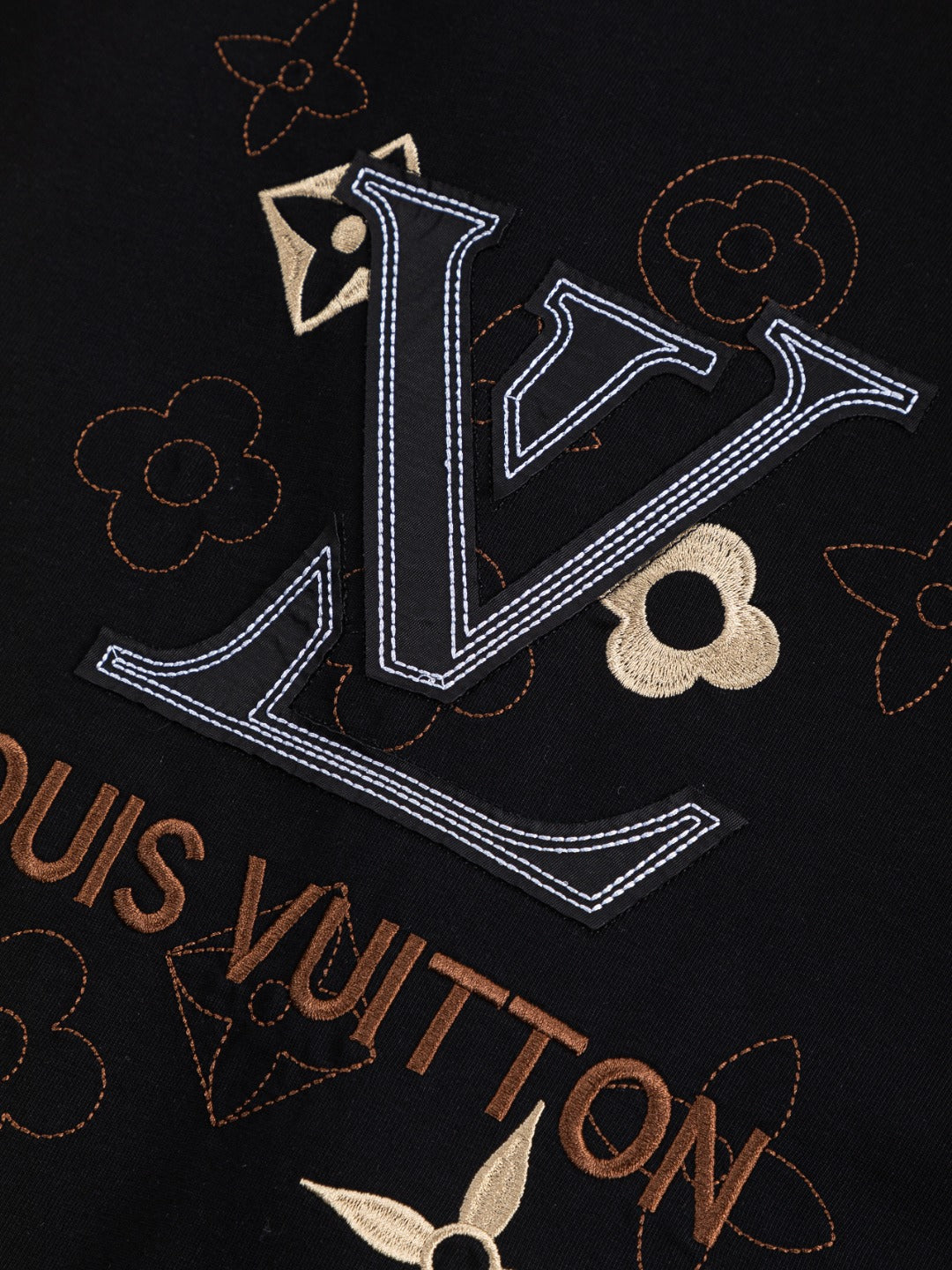 260415 New high-quality small logo embroidered simple T-shirt
