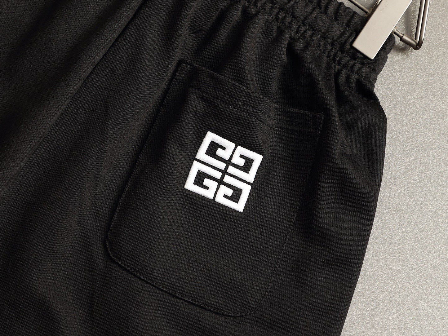 260415 New high-quality rolled-bottom hem design shorts