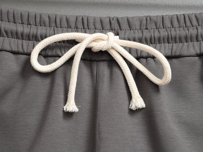 260415 New high-quality classic side-striped shorts