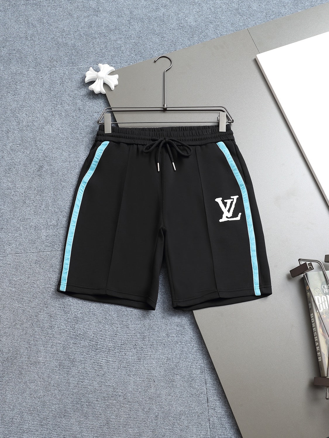 260415 New high-quality color-matched simple icon short pants