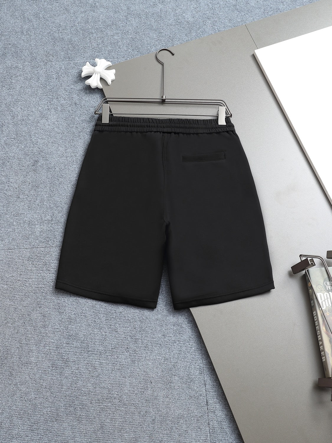 260415 New high-quality color-matched simple icon short pants