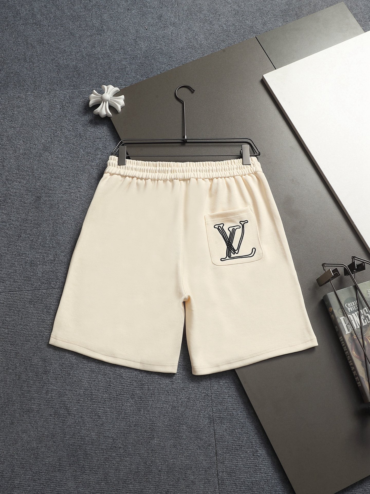 260415 New high-quality, minimalist icon patterned knitted casual shorts