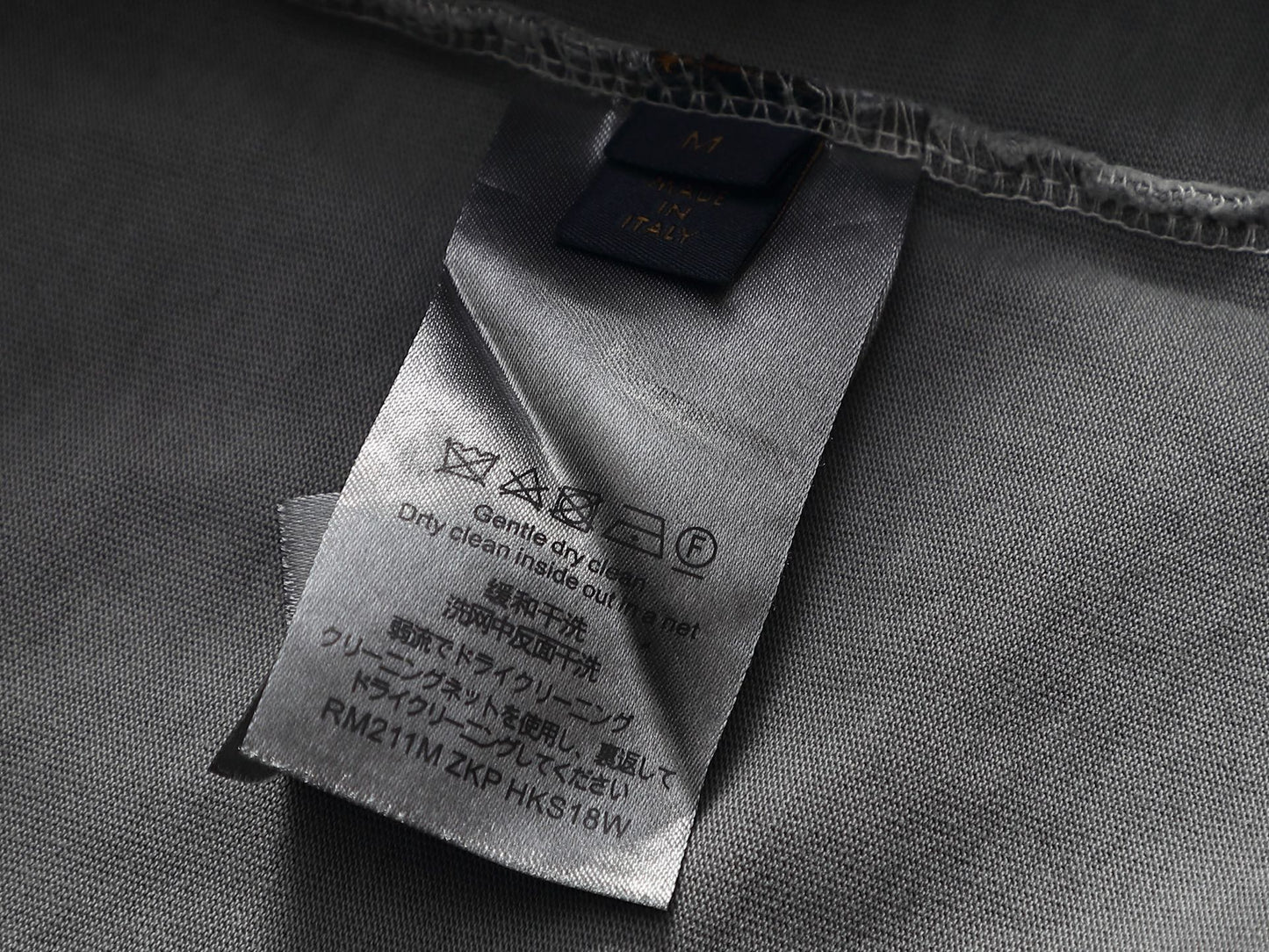 260415 New high-quality, high-grade embroidered and distressed T-shirt