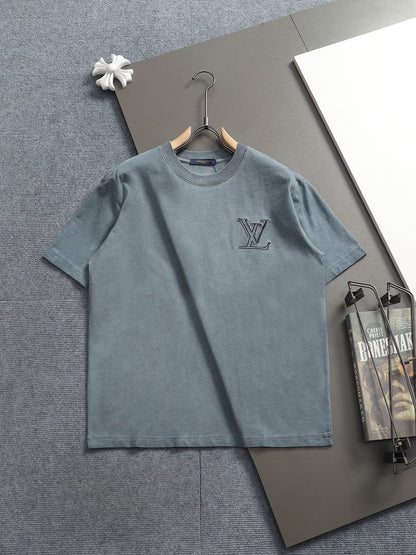 260415 New high-quality, high-grade embroidered and distressed T-shirt