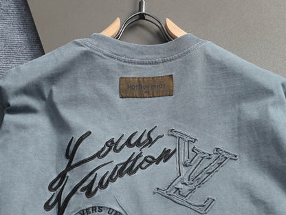 260415 New high-quality, high-grade embroidered and distressed T-shirt