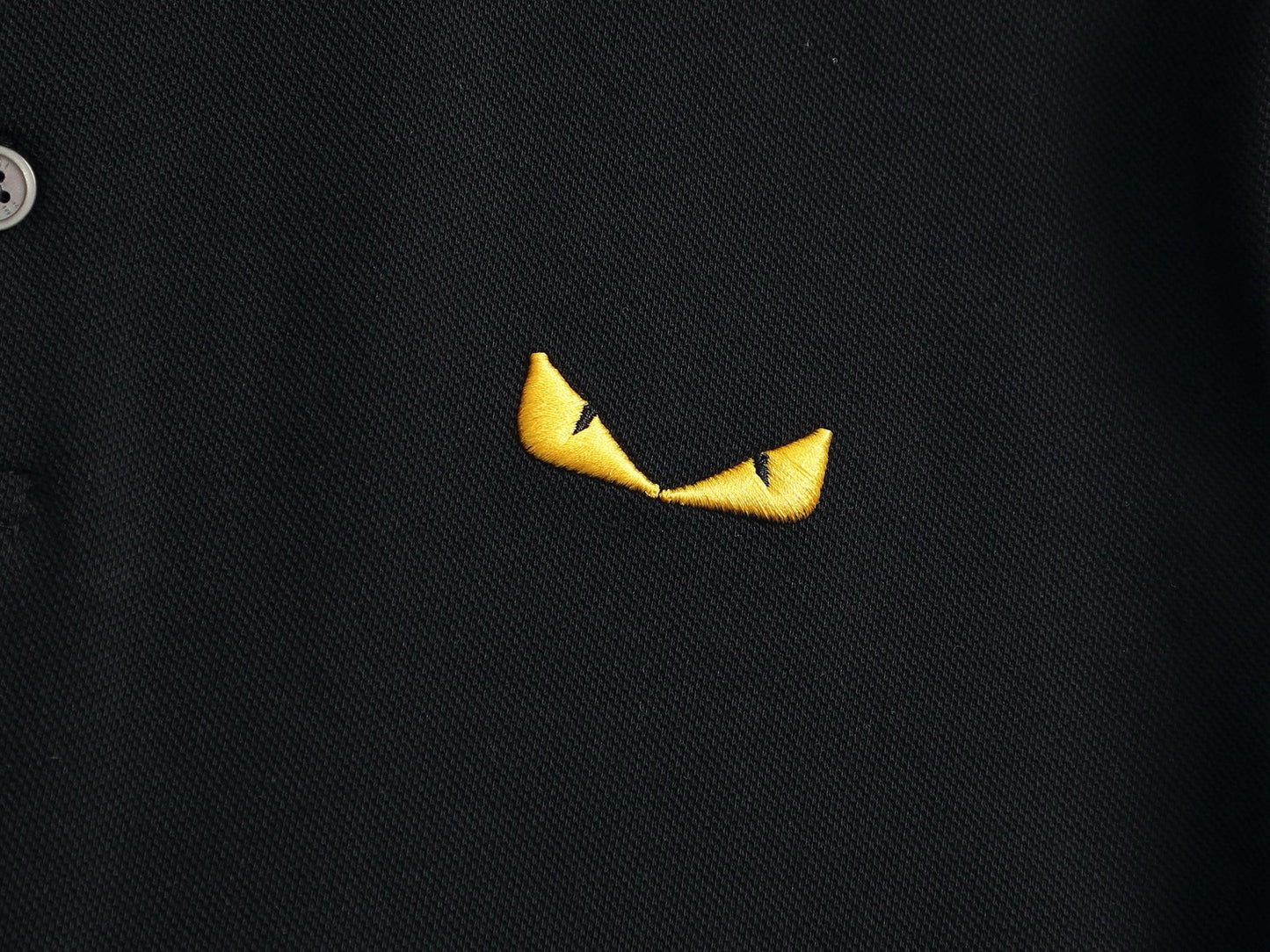 260415 New high-quality color-matched small icon polo shirt