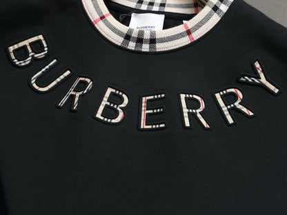 260415 New high-quality striped-neckline three-dimensional embroidered T-shirt