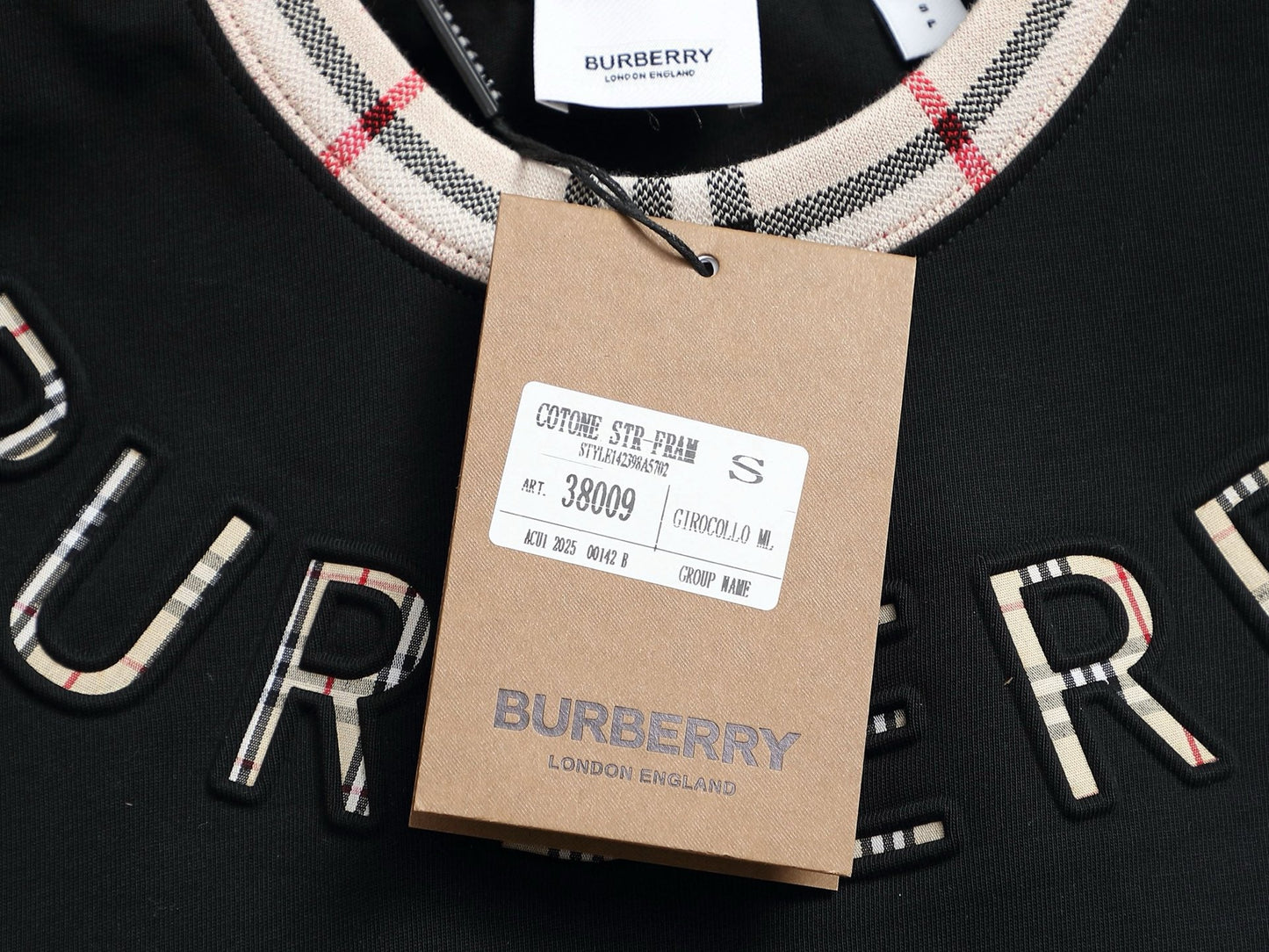 260415 New high-quality striped-neckline three-dimensional embroidered T-shirt