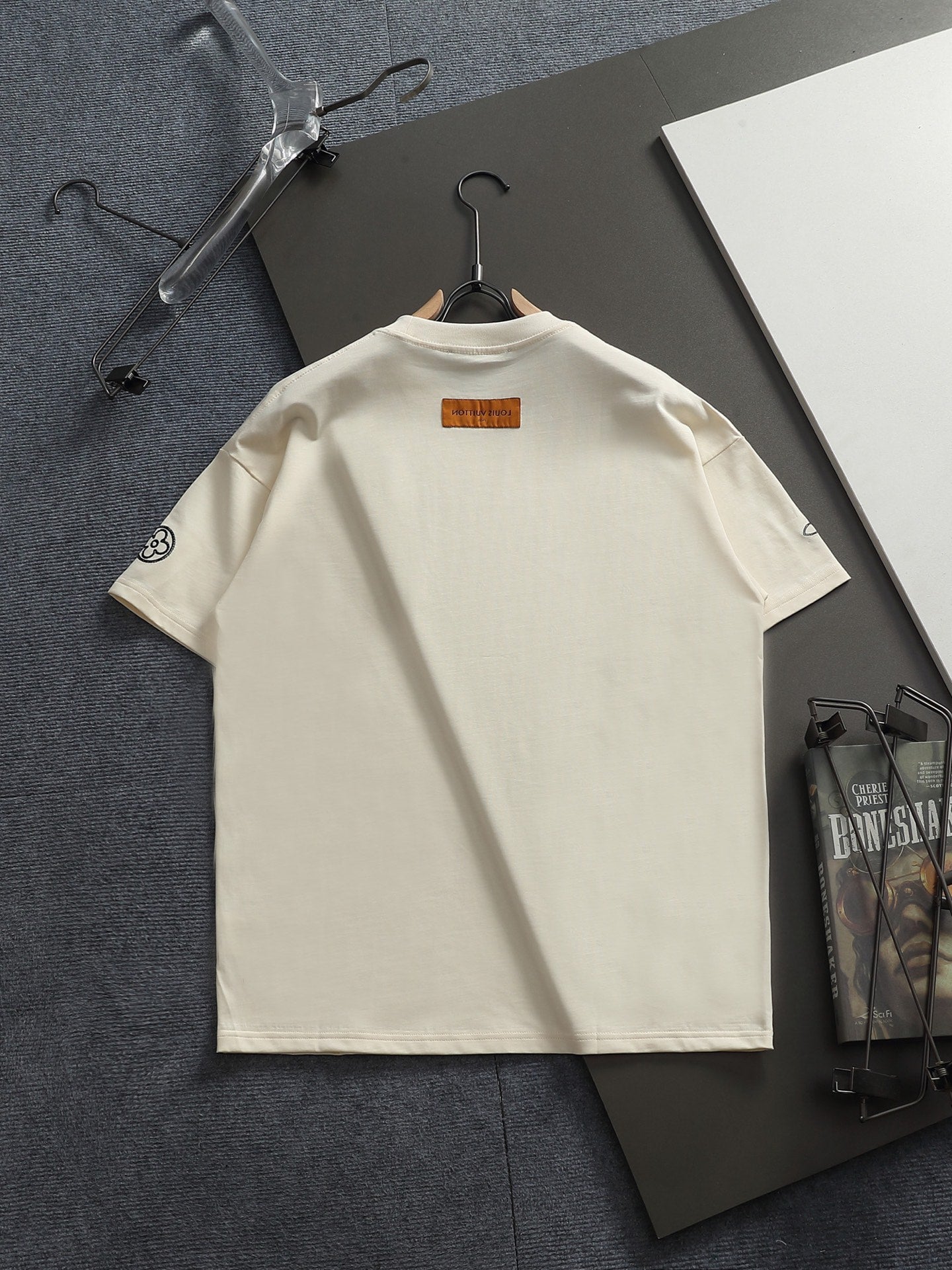 260415 New high-quality simple embroidery design T-shirt