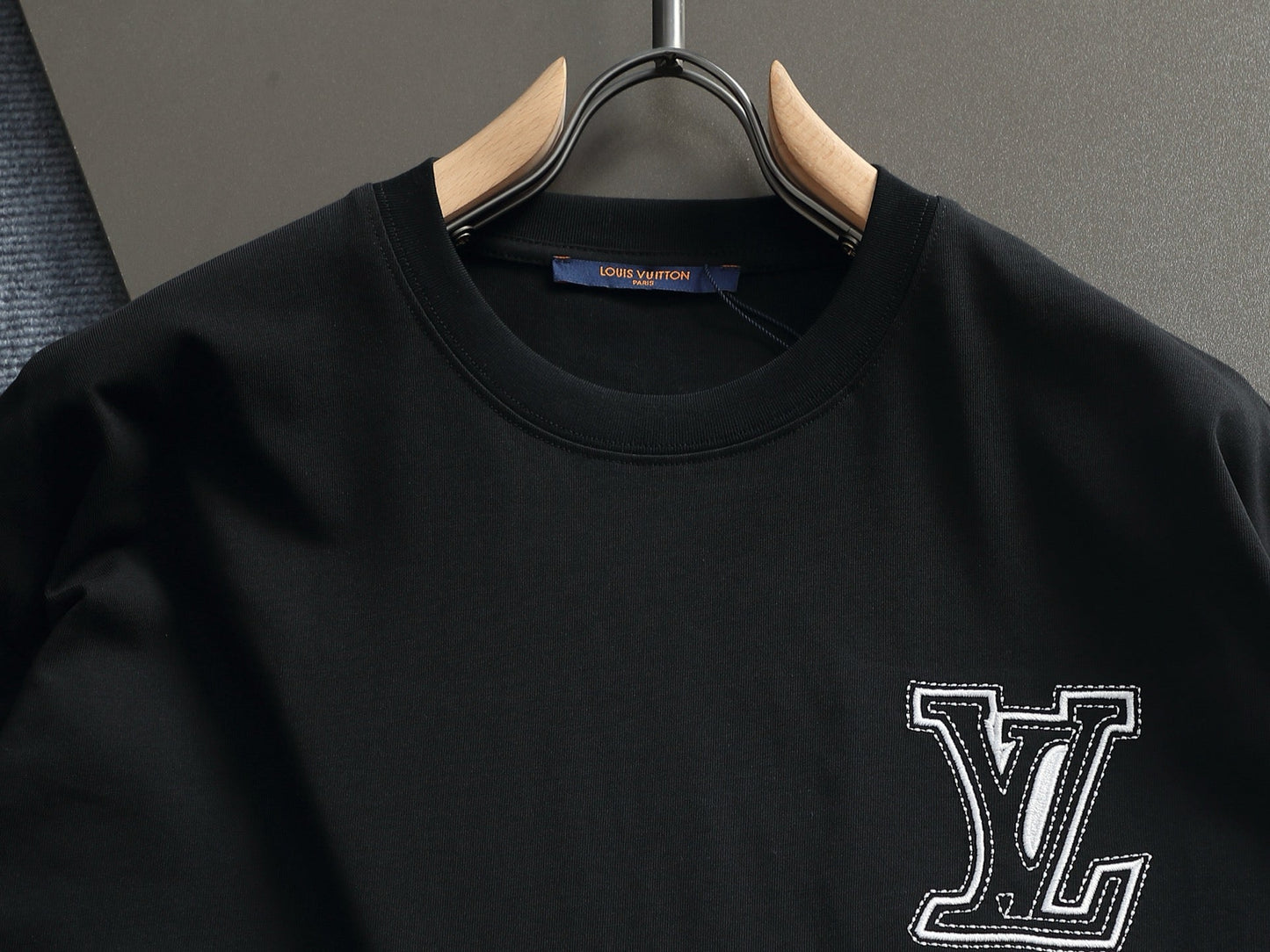 260415 New high-quality simple embroidery design T-shirt
