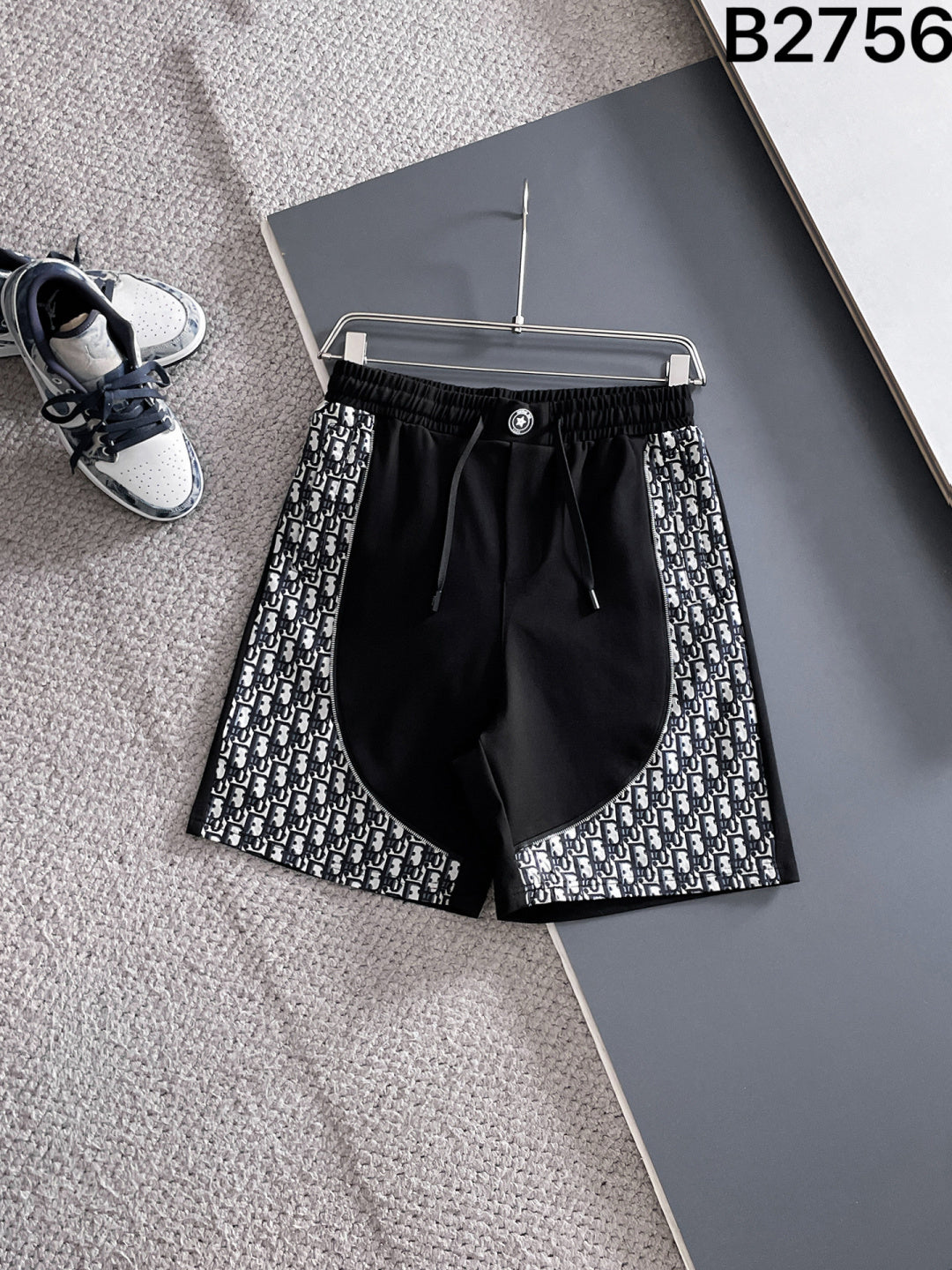 260415 New high-quality unique patchwork design knitted shorts