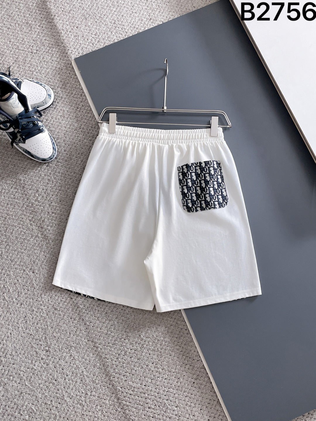 260415 New high-quality unique patchwork design knitted shorts
