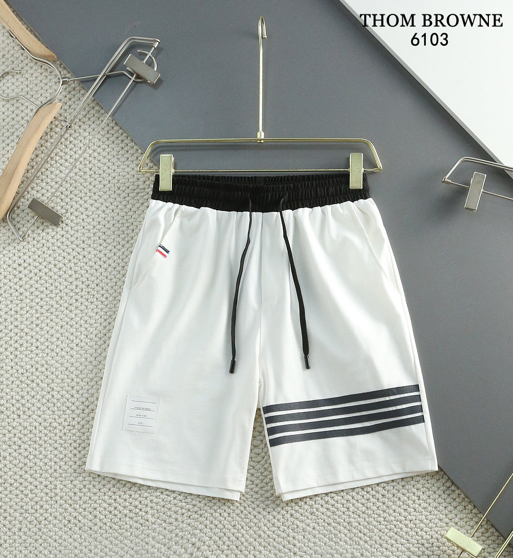 260415 New high-quality classic three-bar shorts