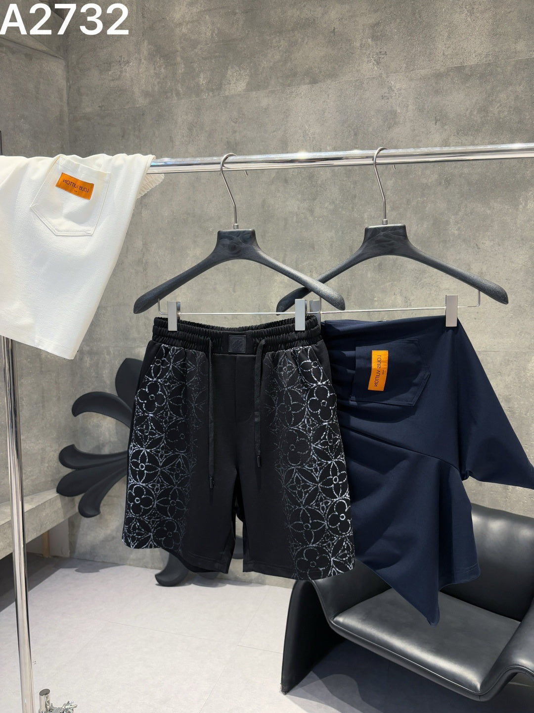 260415 New high-quality knitted gradient shorts