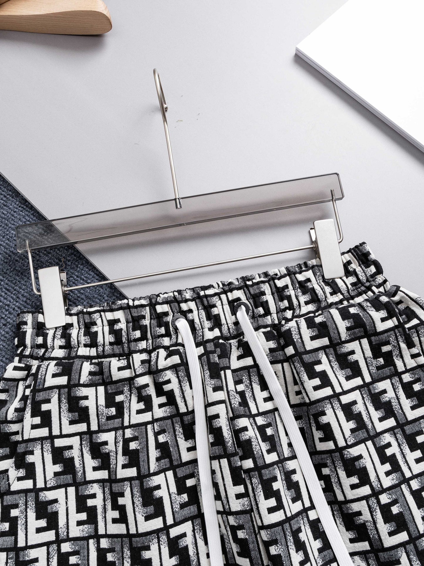 260421 New high-quality full-print jacquard denim shorts