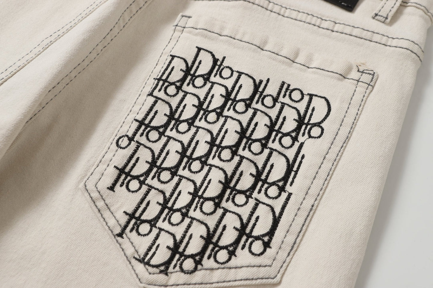 260421 New high-quality patch-stitched embroidered heavy-duty jeans