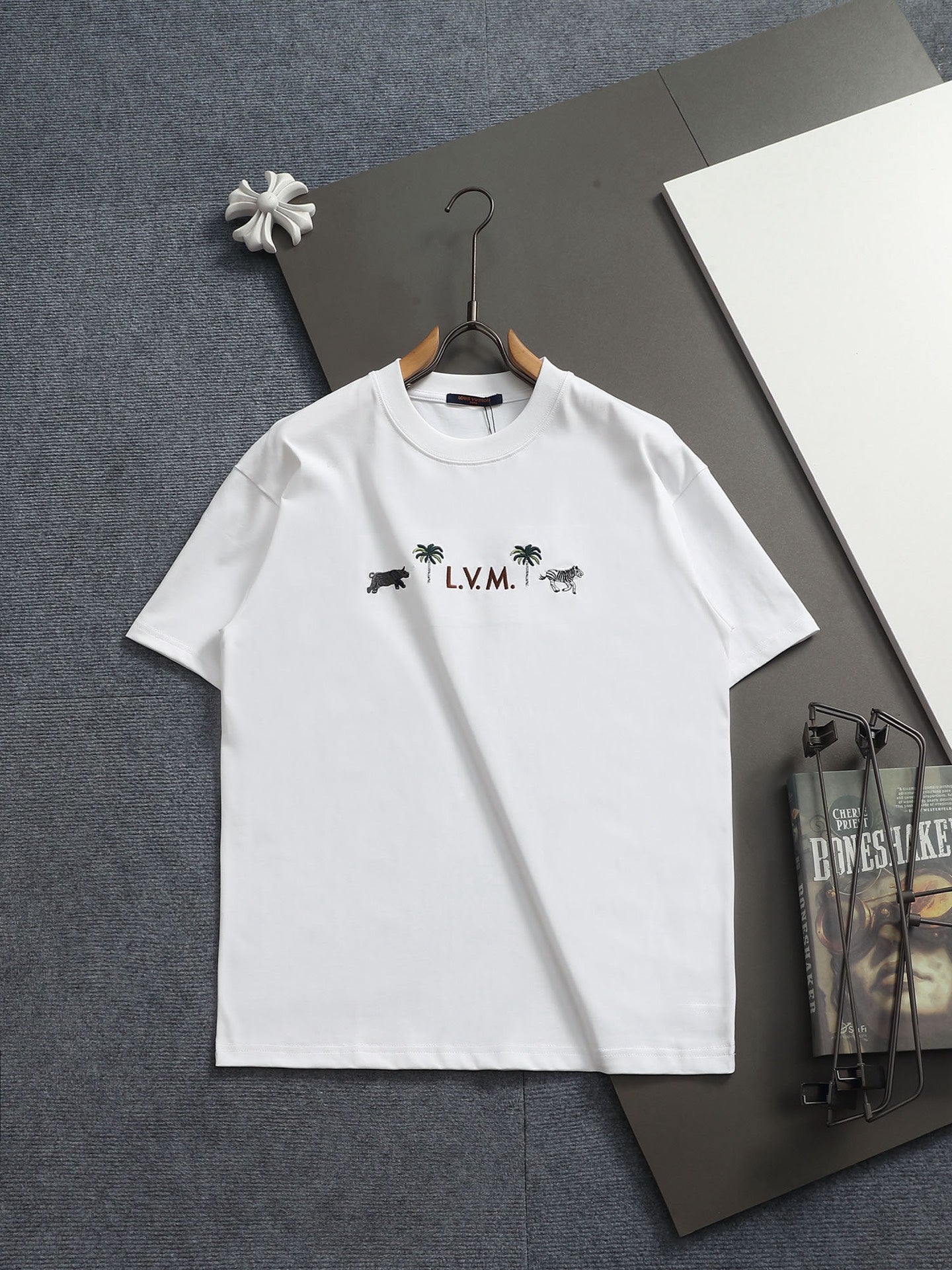 260421 New high-quality T-shirt with simple animal patterns