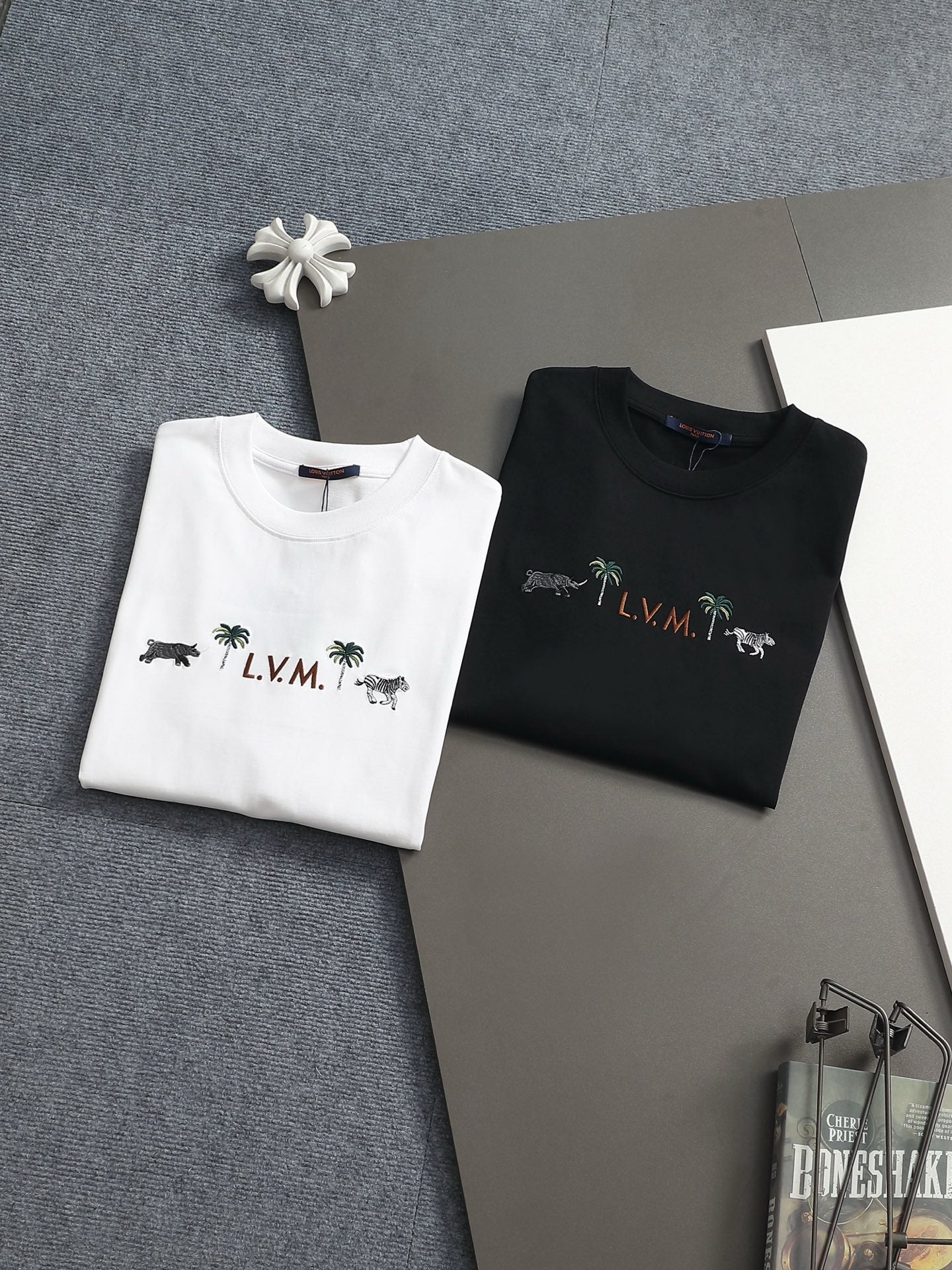 260421 New high-quality T-shirt with simple animal patterns