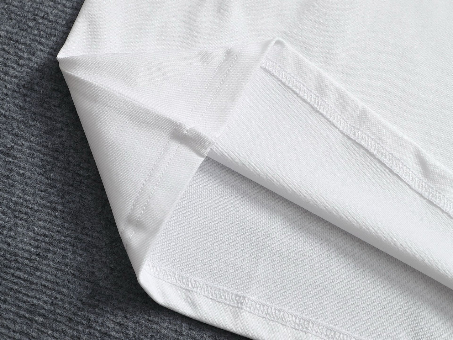 260421 New high-quality T-shirt with simple animal patterns
