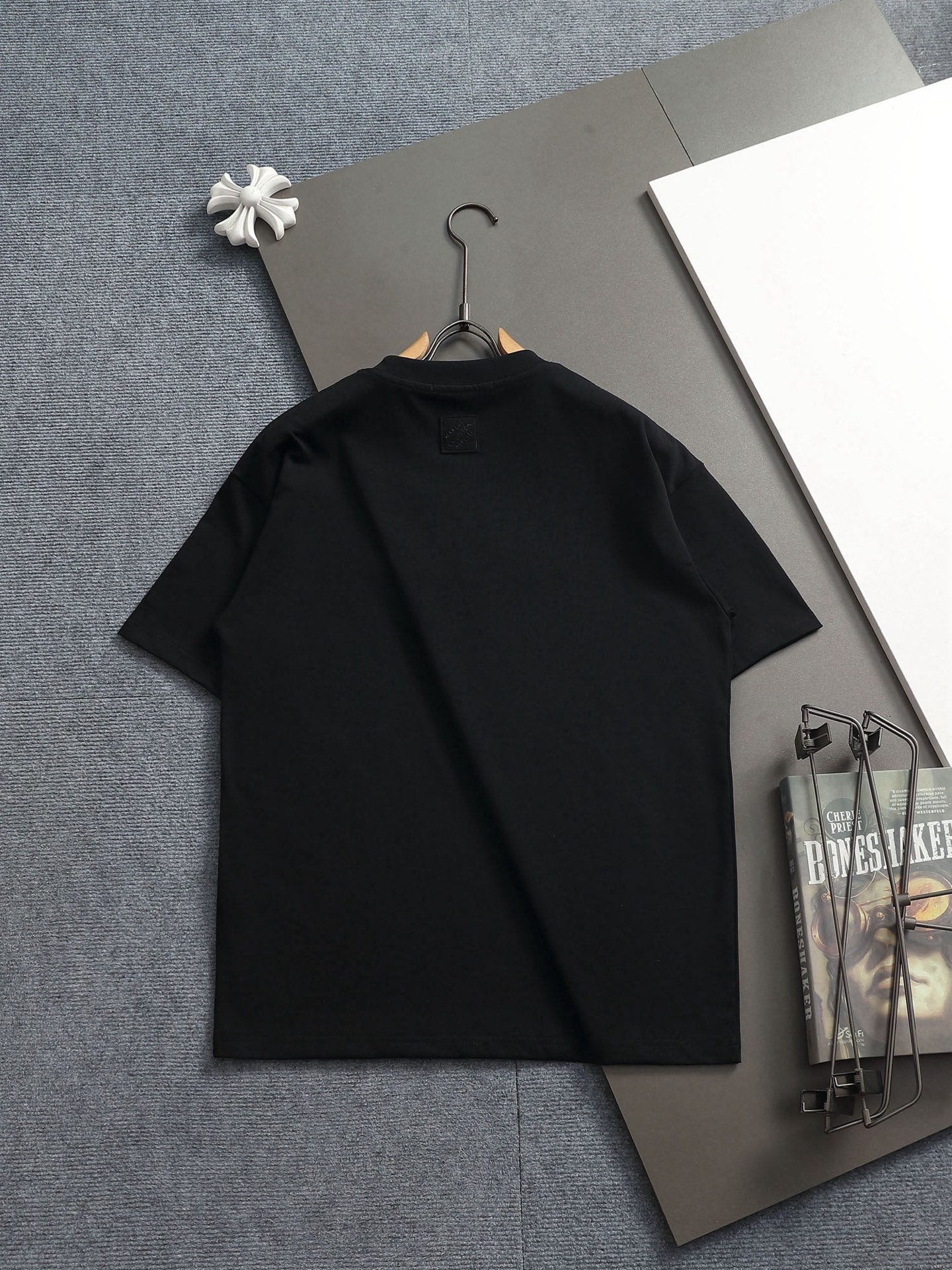 260421 New high-quality T-shirt with simple animal patterns