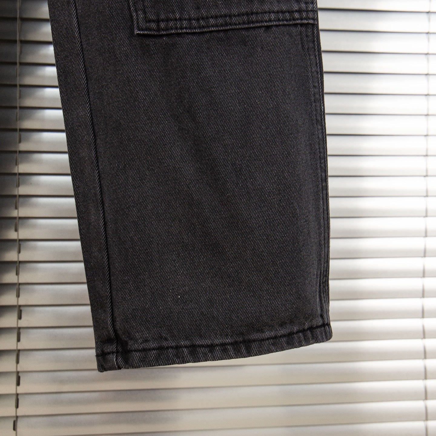 260421 New high-quality leather-stitched workwear washed denim pants