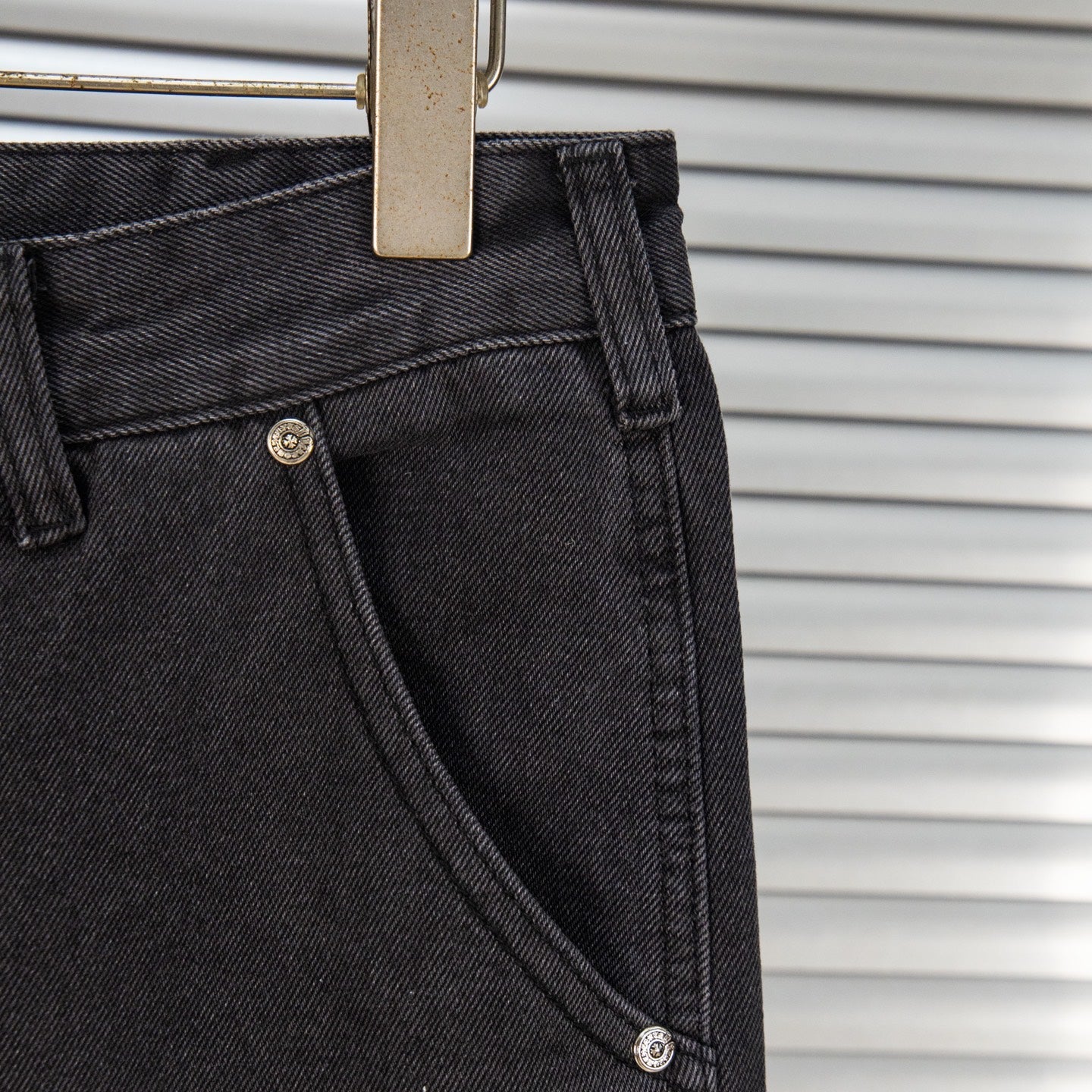 260421 New high-quality leather-stitched workwear washed denim pants