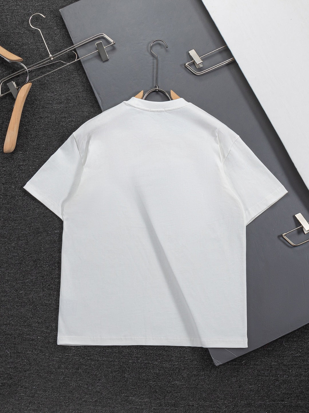 260421 New high-quality classic embroidered minimalist T-shirt
