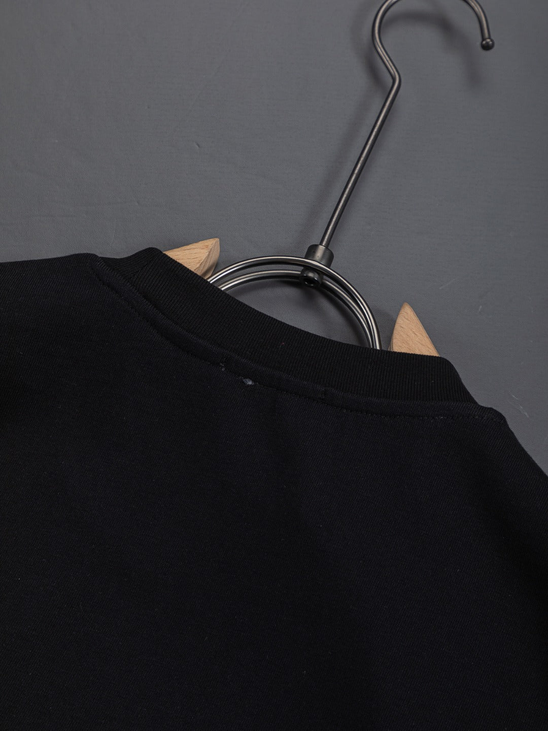 260421 New high-quality classic embroidered minimalist T-shirt