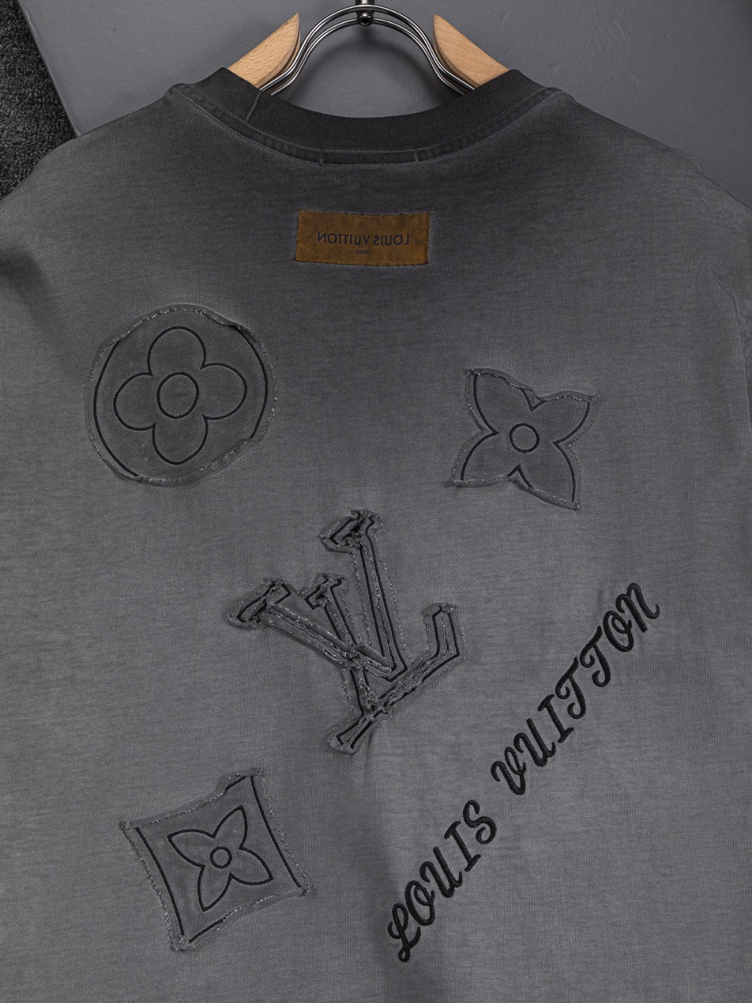 260421 New high-quality special washing process heavy embroidery T-shirt