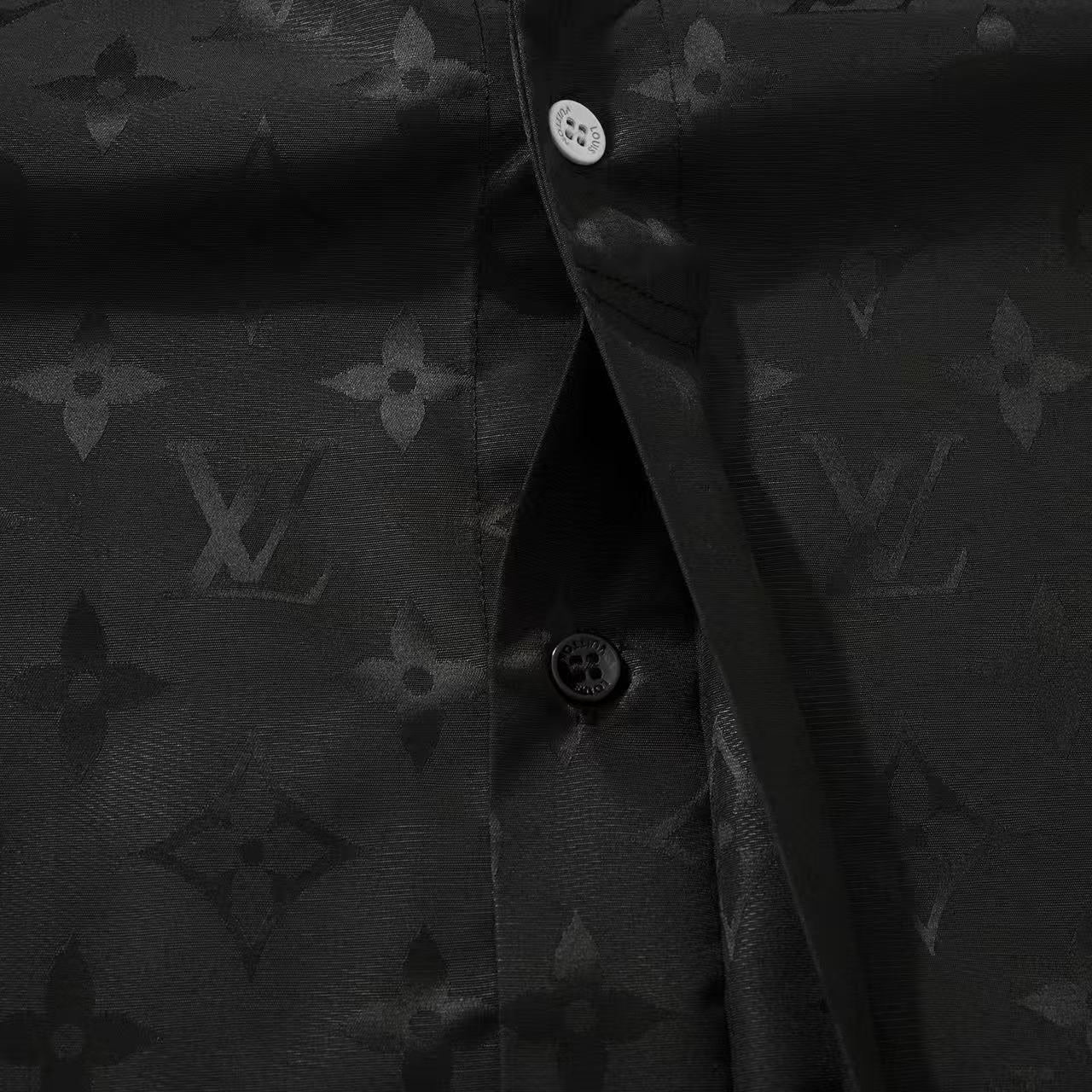 260421 New high-quality ribbed jacquard technology silk short-sleeved shirt
