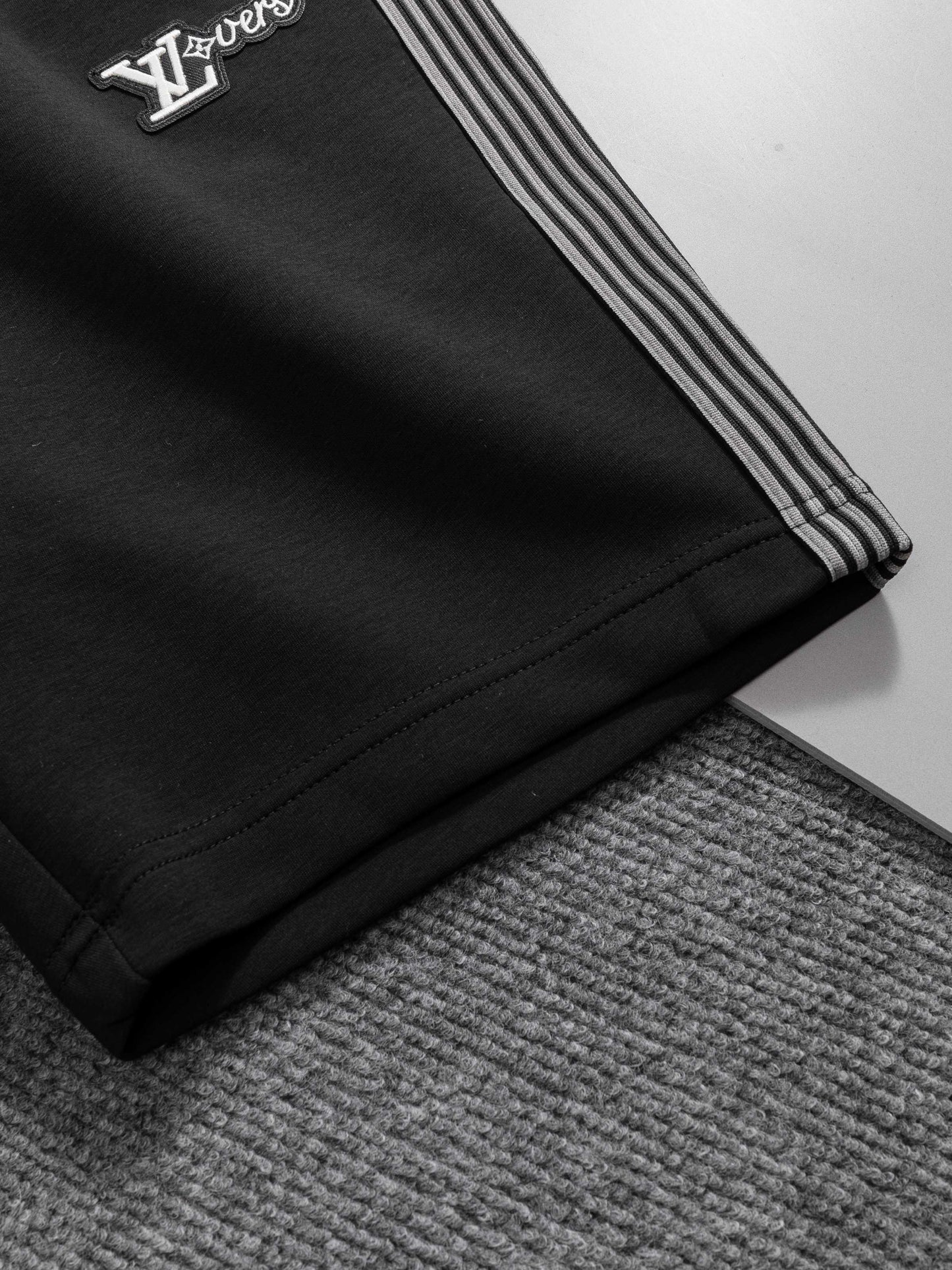 260421 New high-quality side-striped knitted shorts