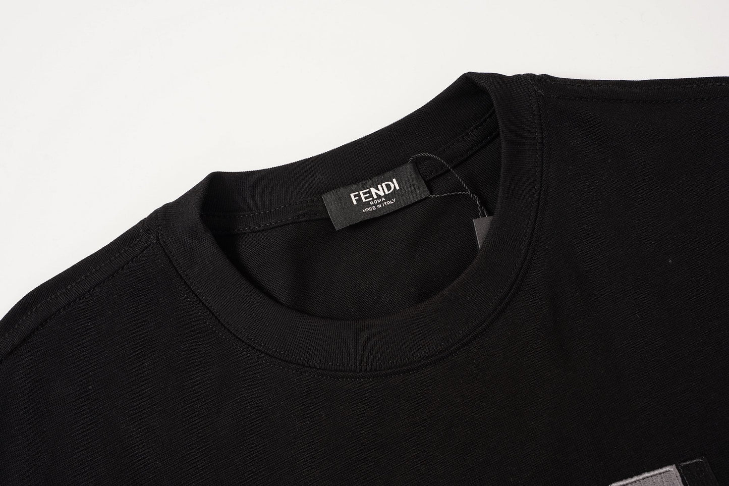 260421 New high-quality multi-color double-F patchwork embroidered T-shirt