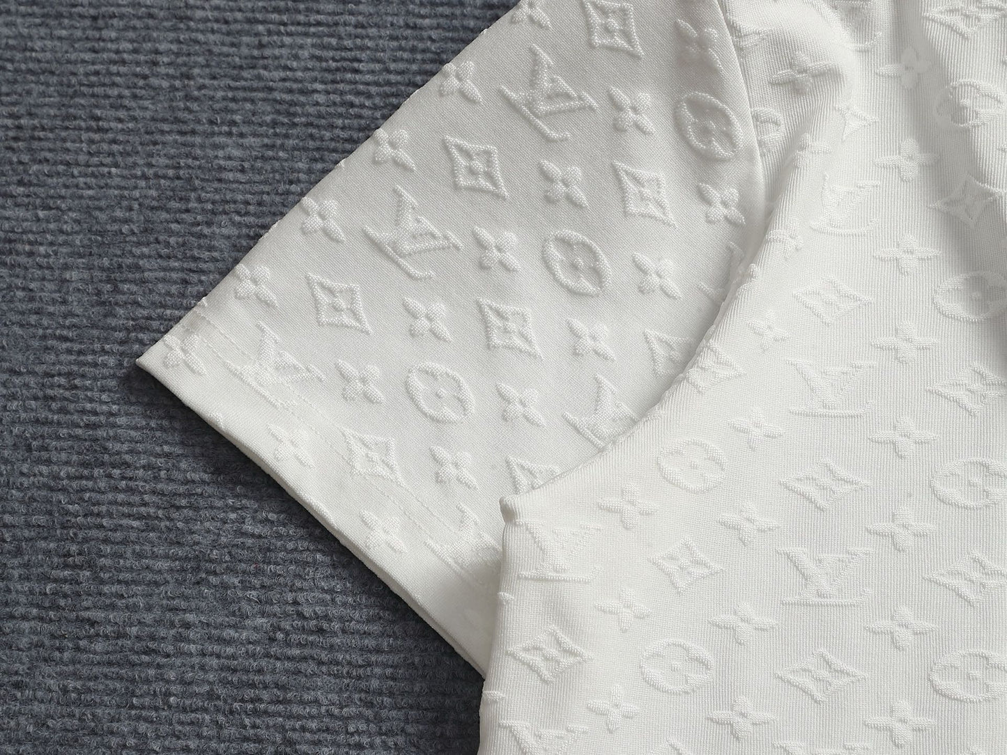 260421 New high-quality plush jacquard towel embroidered T-shirt