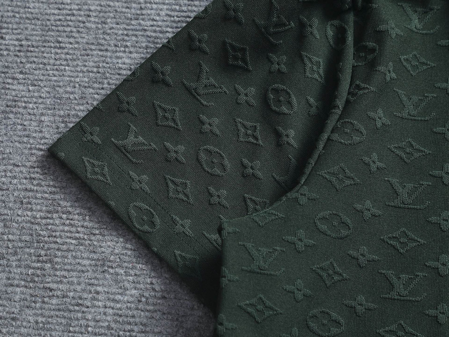 260421 New high-quality plush jacquard towel embroidered T-shirt