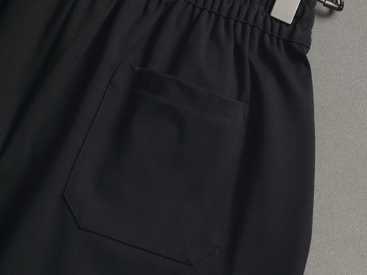260421 New high-quality pocket design stretchy shorts