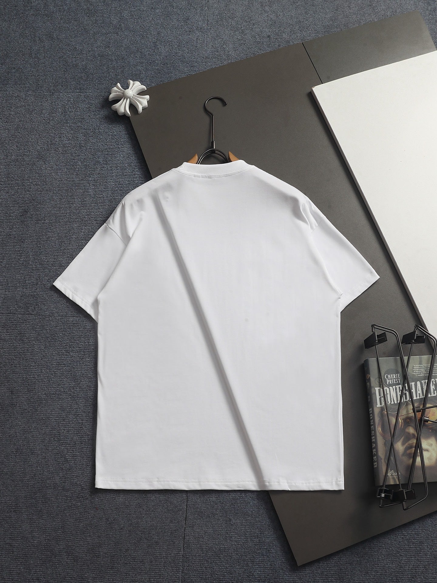 260421 New high-quality classic logo detailed watermark T-shirt