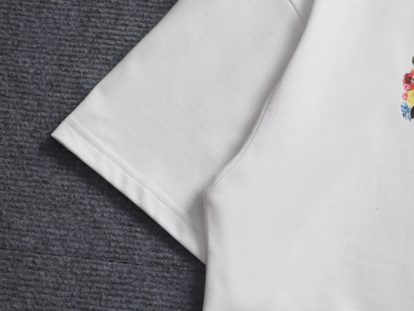 260421 New high-quality, minimalist and retro-printed T-shirt