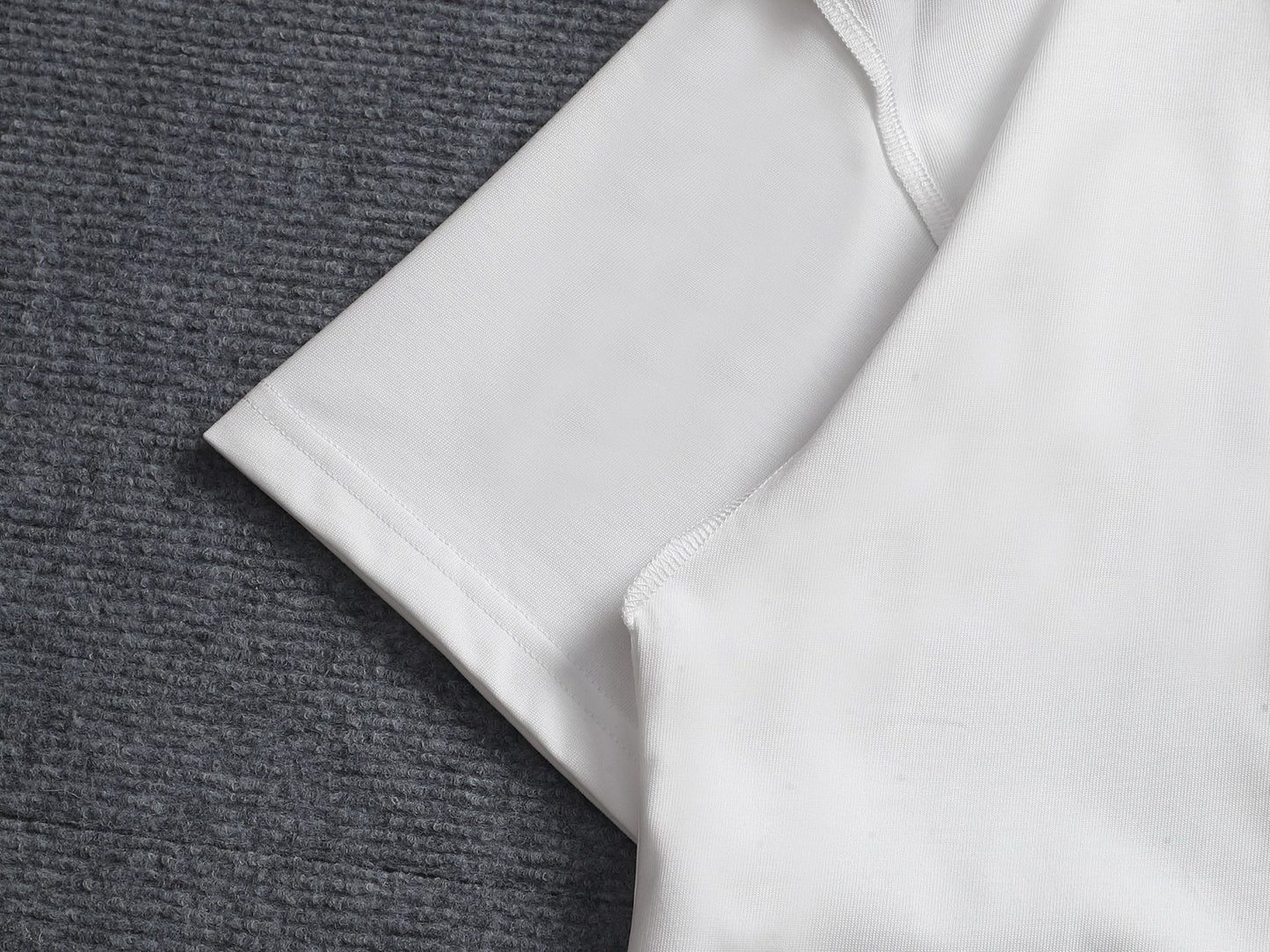 260421 New high-quality three-dimensional simple-print T-shirt