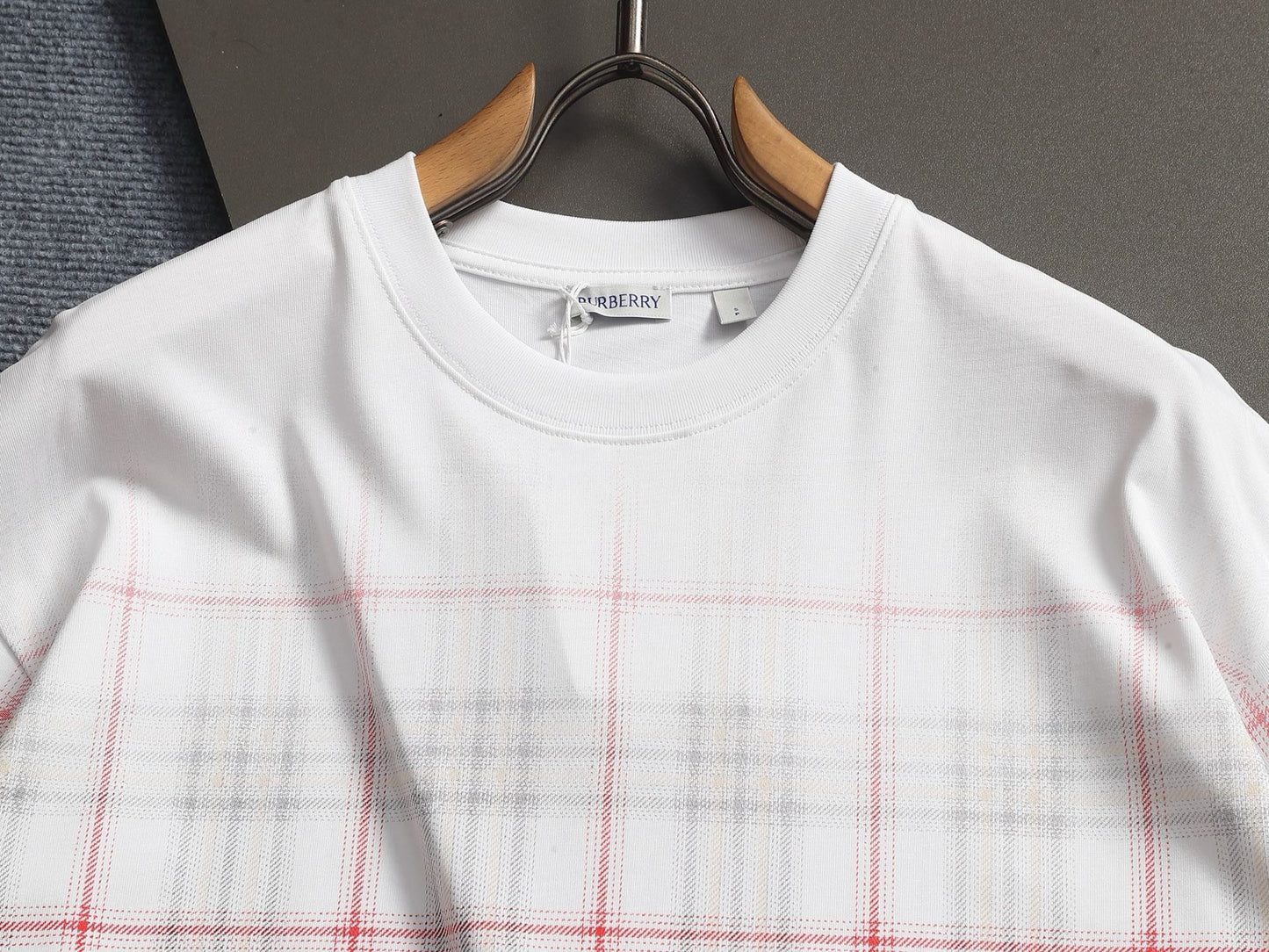 260421 New high-quality checked three-dimensional gradient printed T-shirt