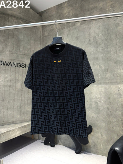 260428 New high-quality custom-made fabric embroidered T-shirt