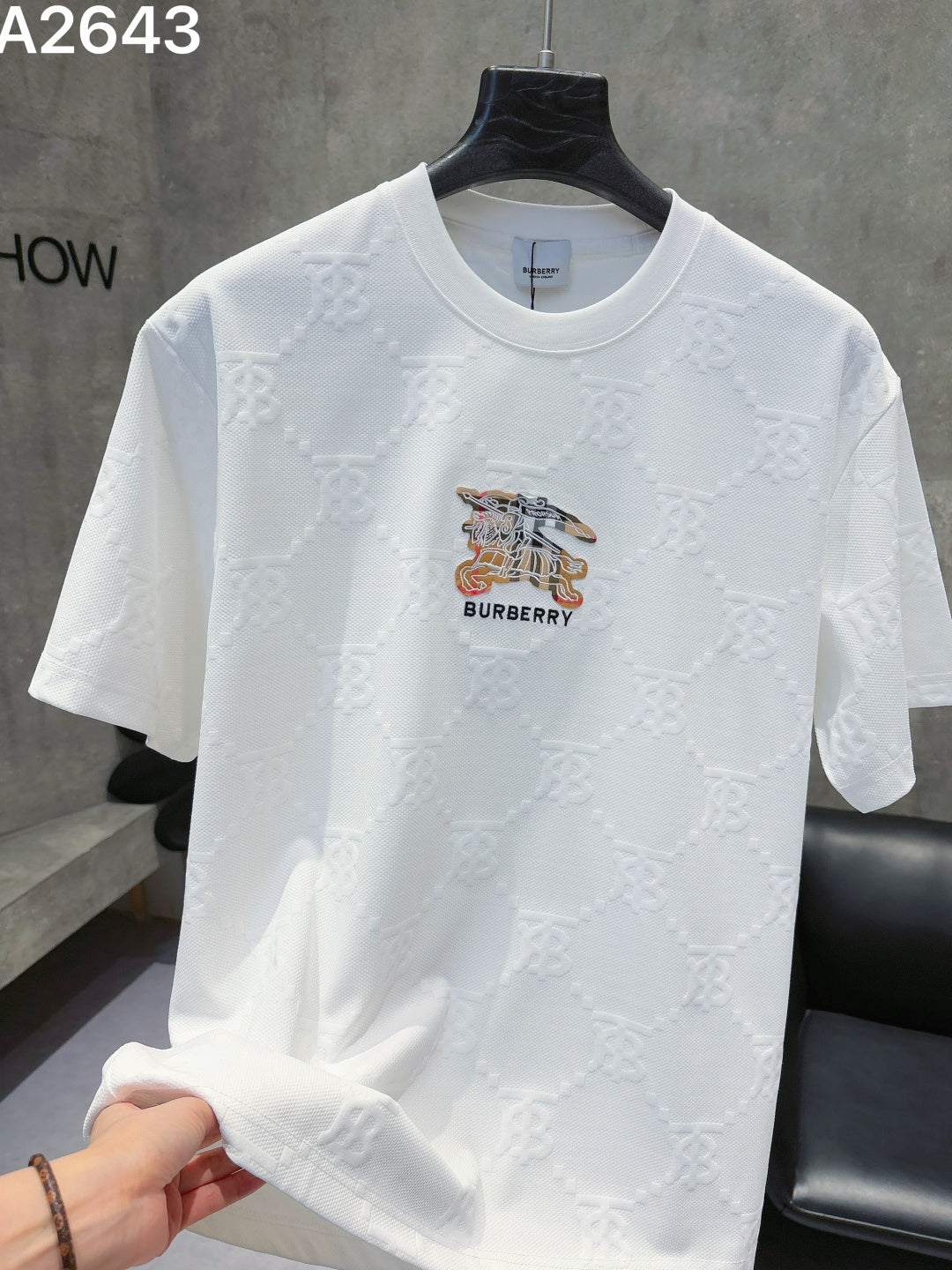 260428 New high-quality custom-made fabric embroidered T-shirt