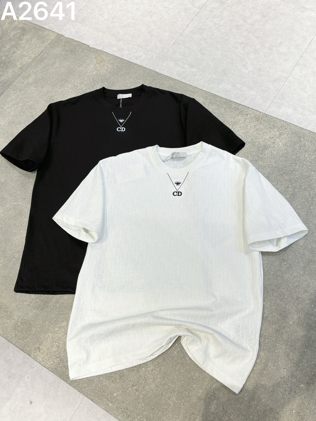 260428 New high-quality custom-made fabric embroidered T-shirt