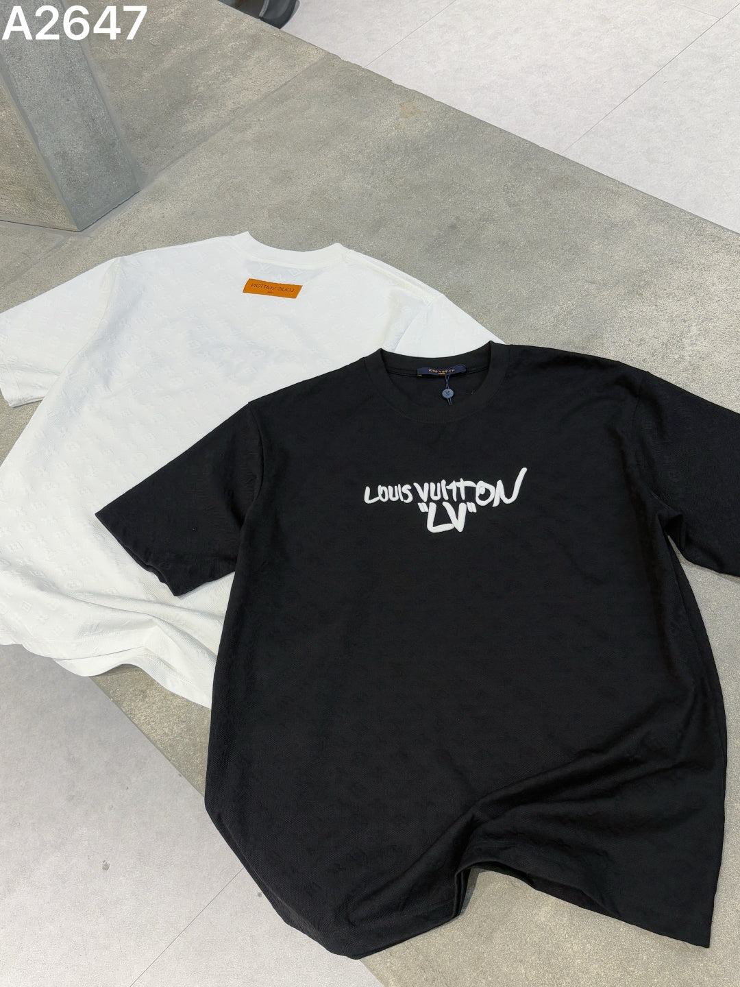 260428 New high-quality custom-made fabric embroidered T-shirt